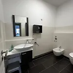 Premium Quartier - One - 3 Bedrooms, Gemuetlicher Wohnbereich, 2 Wcs Apartman Markranstädt