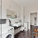 Apartman Premium Quartier - One - 3 Bedrooms, Gemuetlicher Wohnbereich, 2 Wcs *