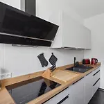 Apartman Premium Quartier - One - 3 Bedrooms, Gemuetlicher Wohnbereich, 2 Wcs *