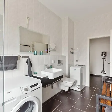 Lejlighed Premium Quartier - One - 3 Bedrooms, Gemuetlicher Wohnbereich, 2 Wcs *