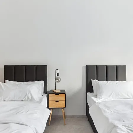 Premium Quartier - One - 3 Schlafzimmer, Gemuetlicher Wohnbereich, 2 Wcs